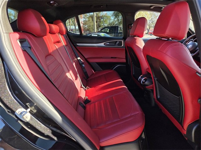 Used 2021 Alfa Romeo Stelvio Ti Sport image 18