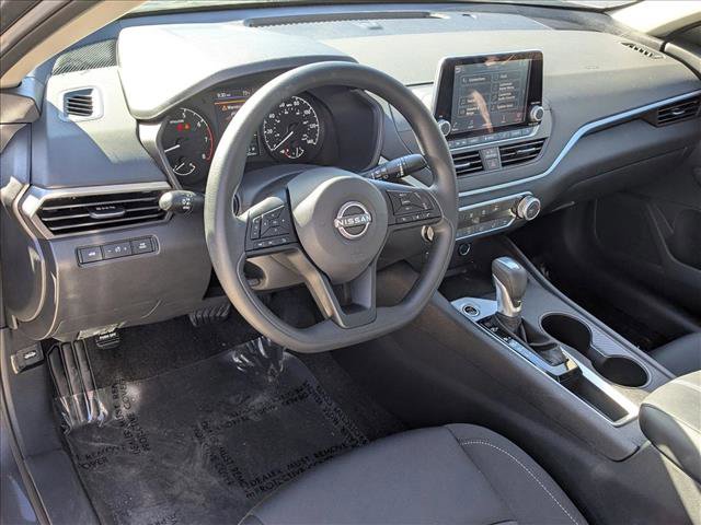 Certified 2025 Nissan Altima 2.5 S FWD image 10