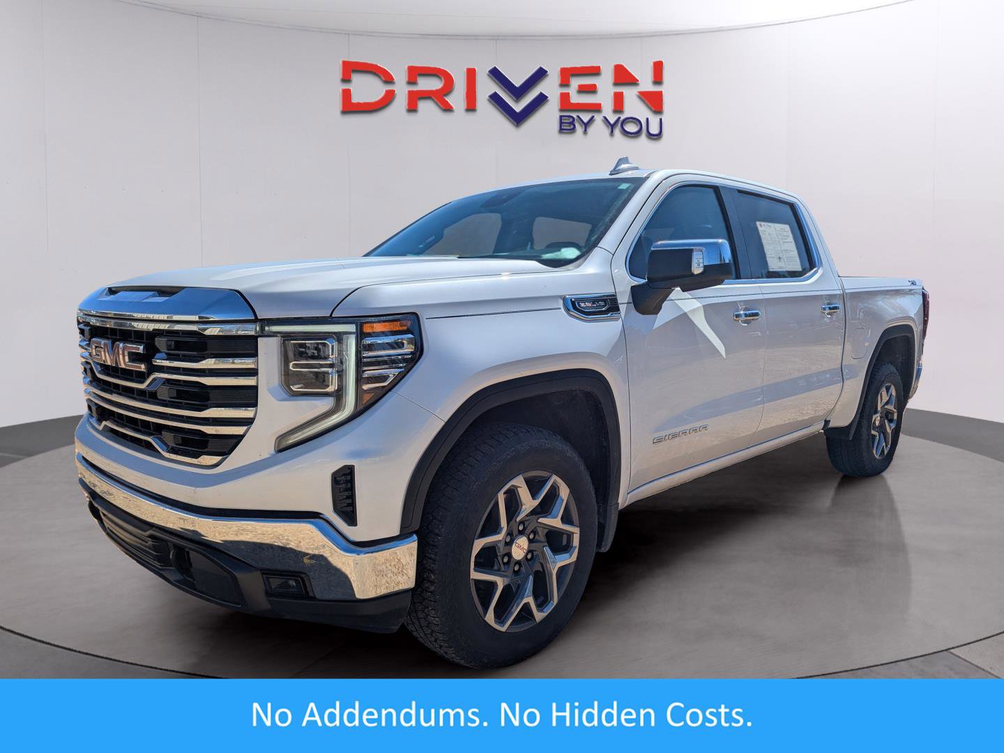 Used 2024 GMC Sierra 1500 SLT w/ SLT Premium Package image 1