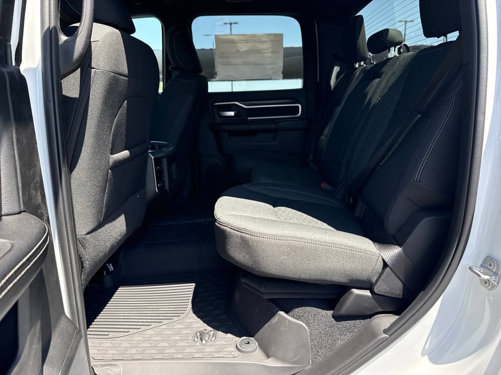New 2026 RAM 2500 Big Horn AWD/4WD image 25