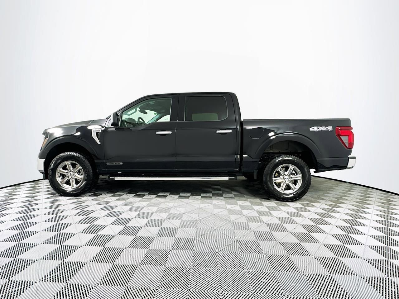 Used 2025 Ford F150 XLT w/ Equipment Group 301A Standard image 20