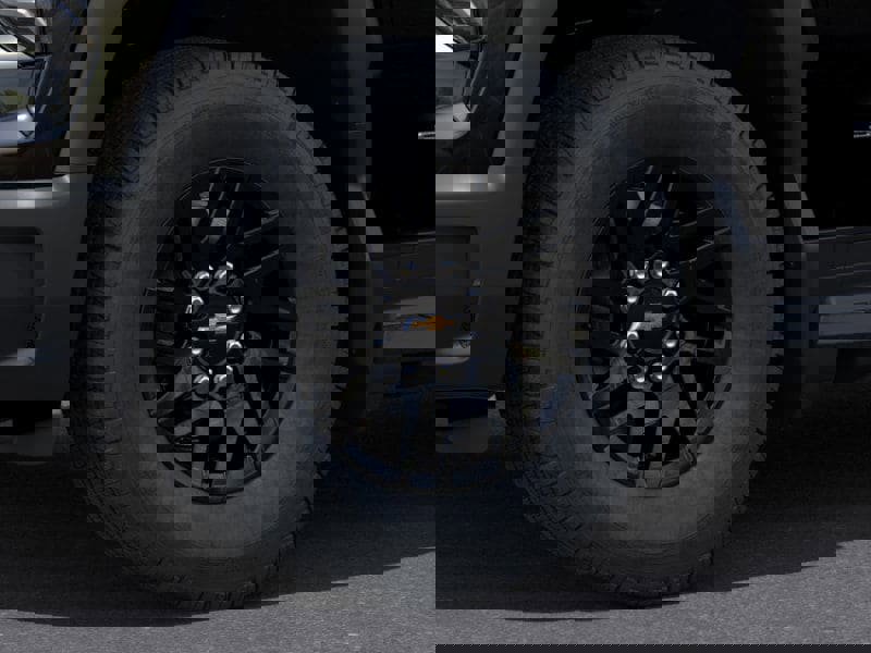 New 2025 Chevrolet Silverado EV LT image 12