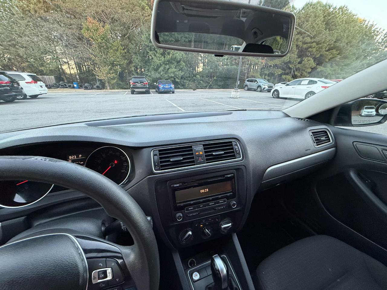 Used 2015 Volkswagen Jetta SE FWD image 22