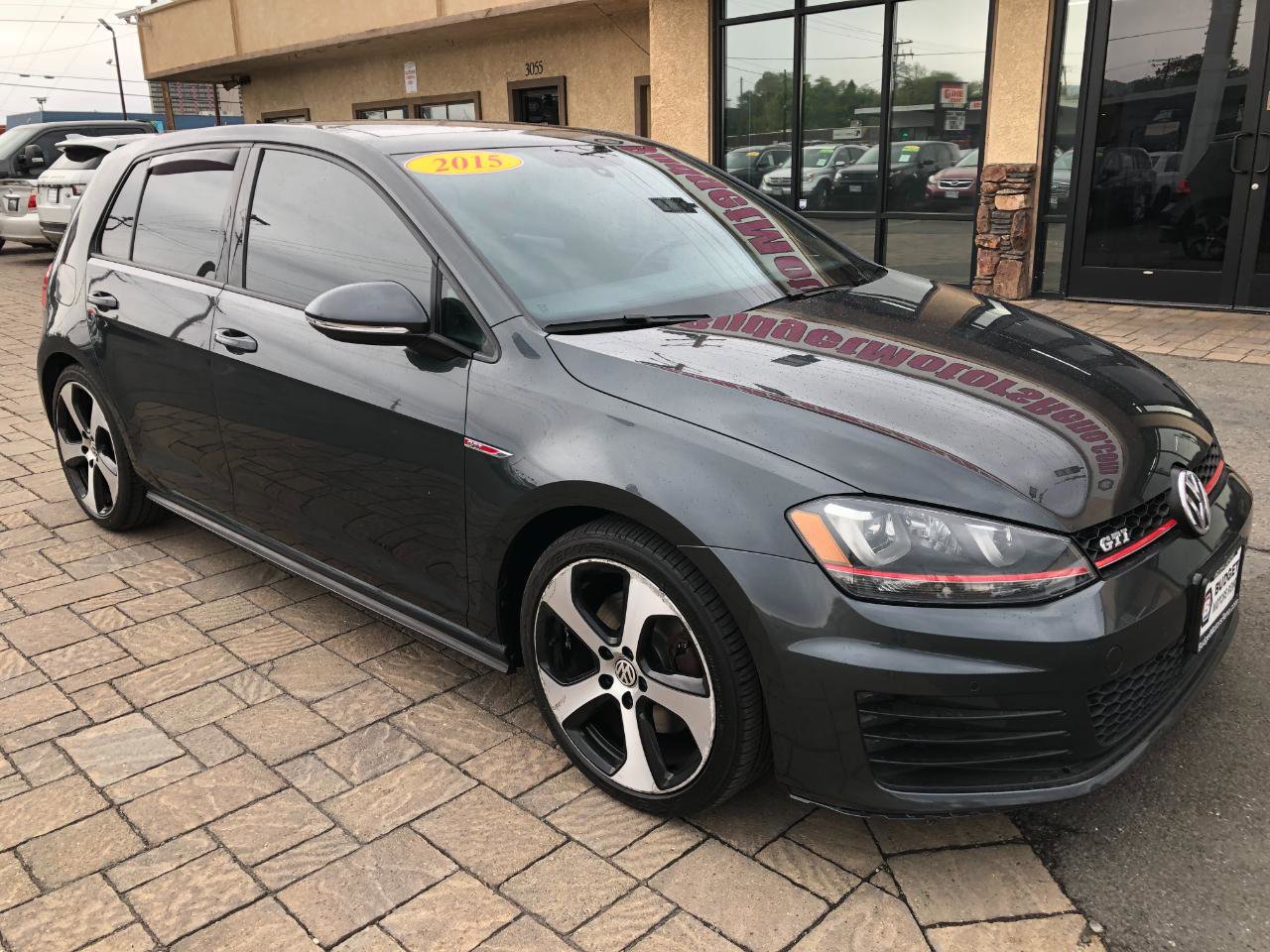 Used 2015 Volkswagen GTI SE FWD image 8