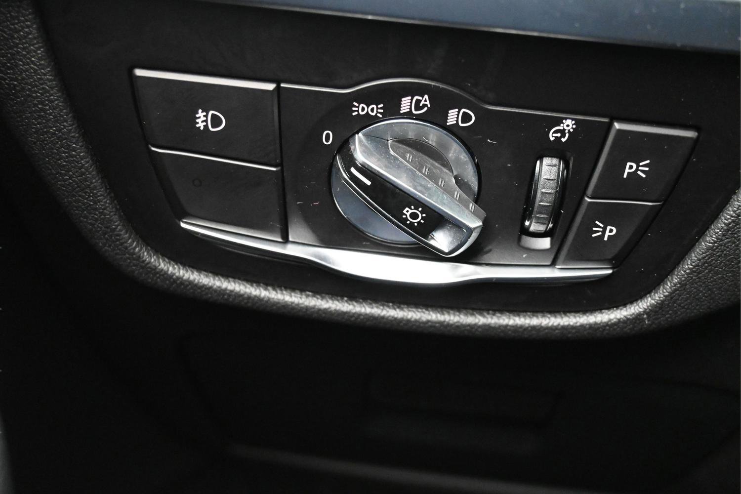 Used 2019 BMW X3 xDrive30i w/ Driving Assistance Package image 22