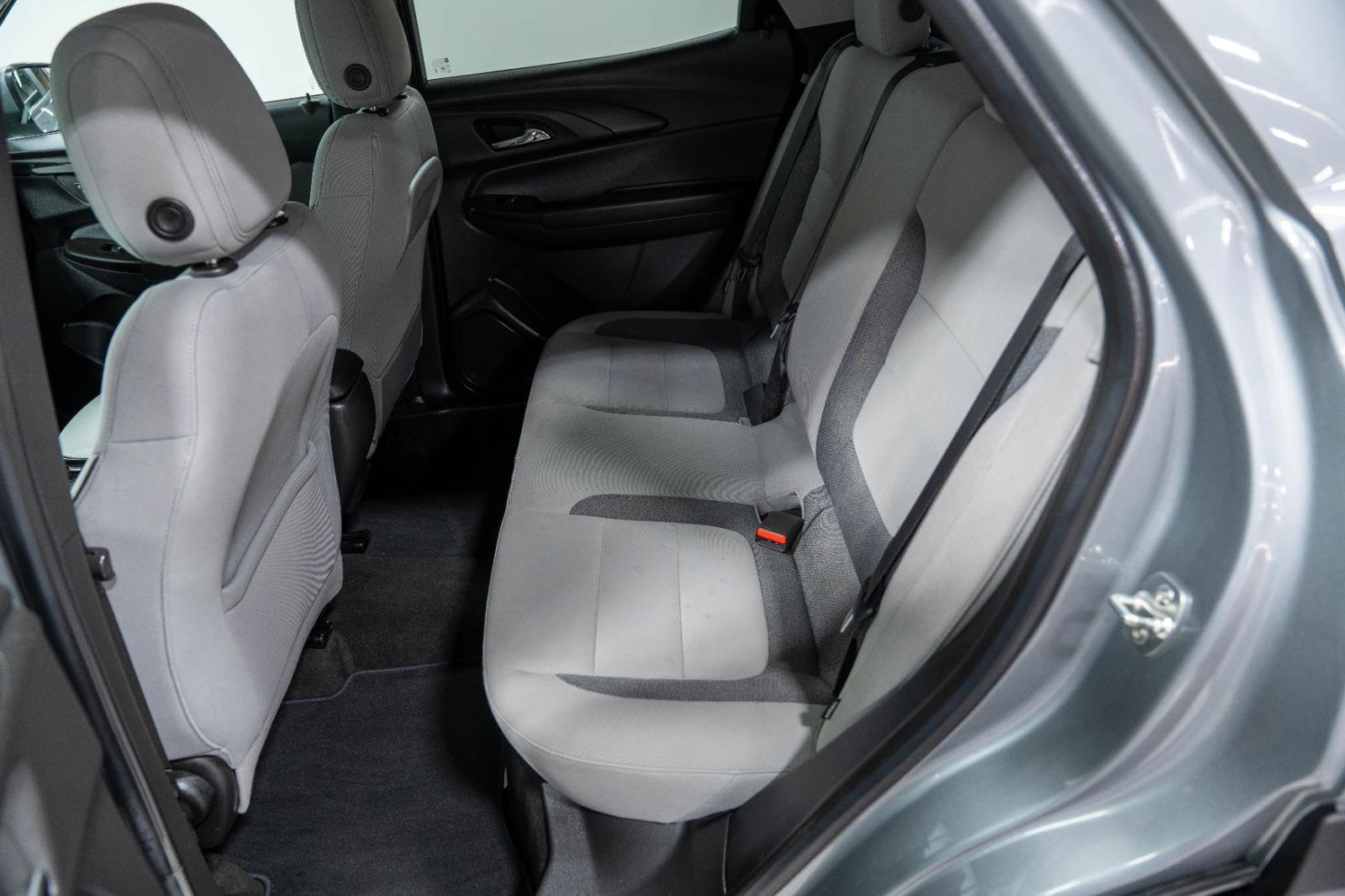 Used 2024 Chevrolet TrailBlazer LT w/ Driver Confidence Package image 21