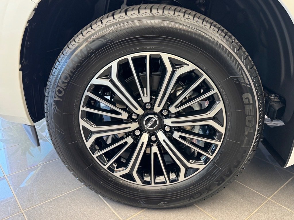 New 2026 Nissan Armada Platinum image 8