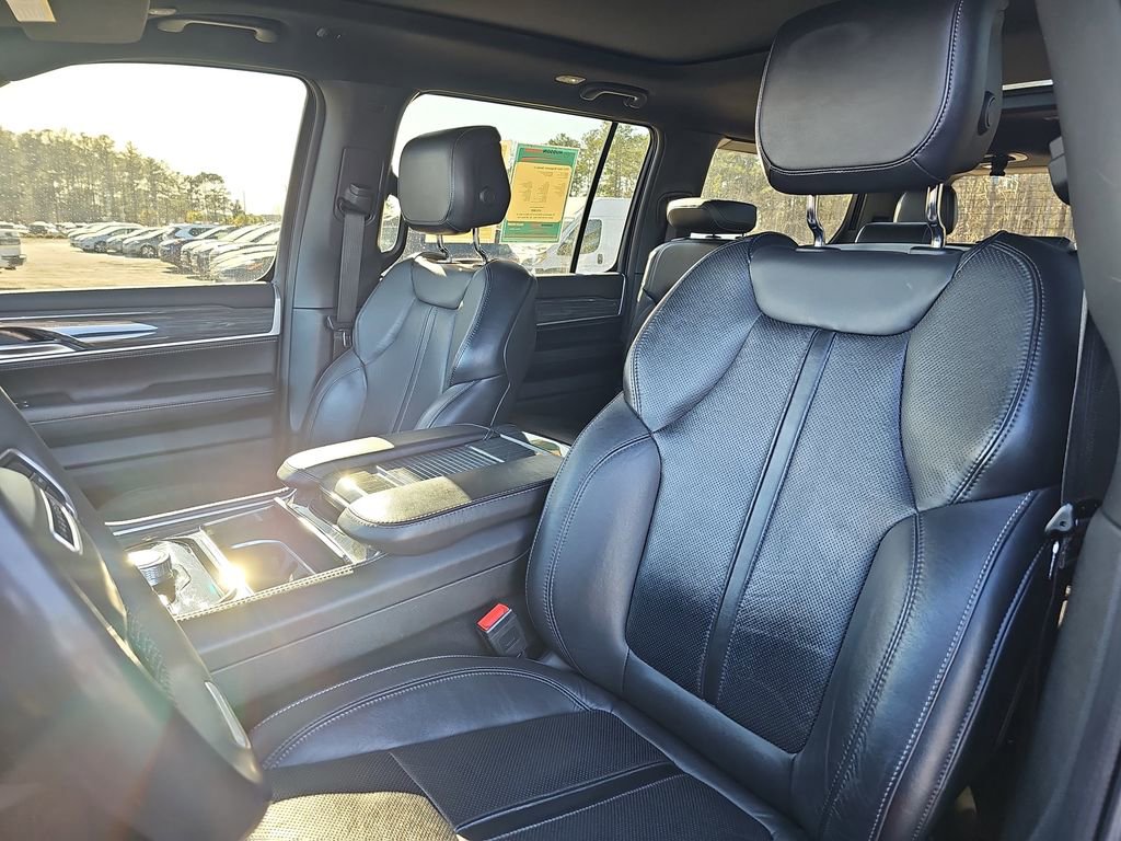 Used 2022 Jeep Wagoneer Series II w/ Premium Group I image 21