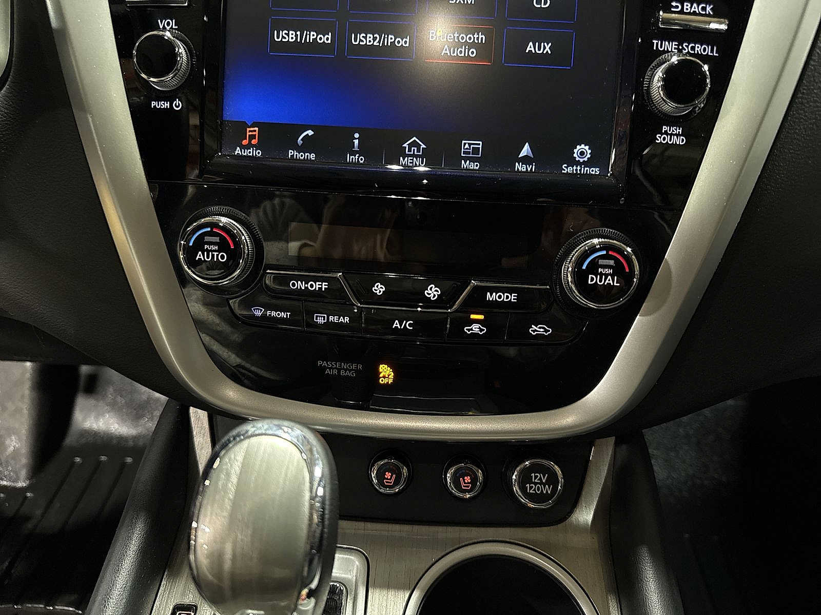 Used 2017 Nissan Murano Platinum w/ Platinum Technology Package AWD/4WD image 22