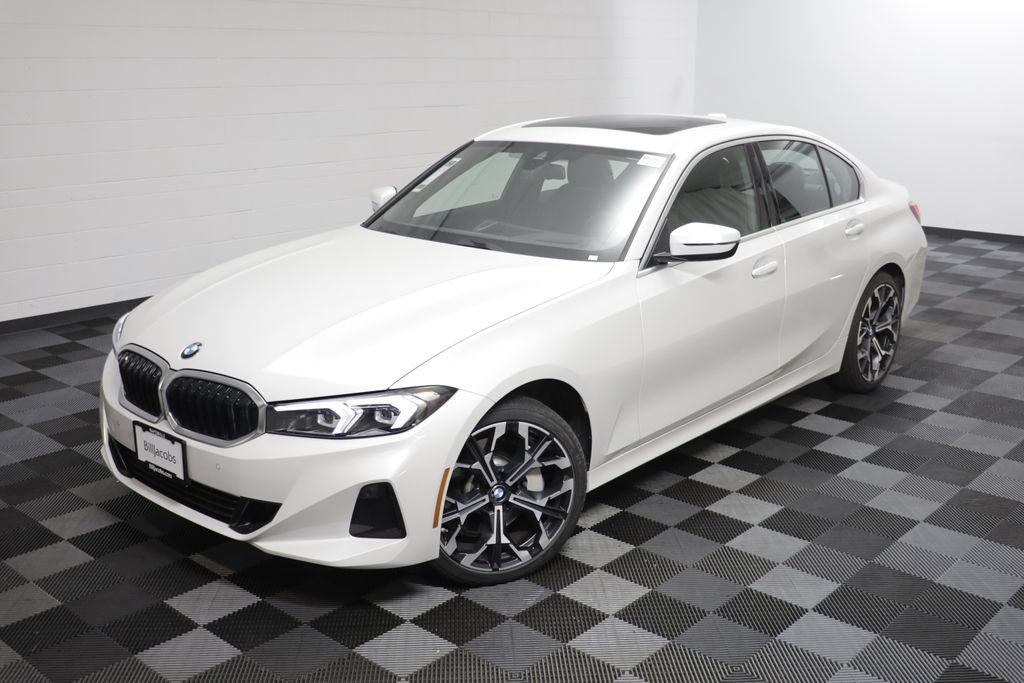 Used 2026 BMW 330i xDrive Sedan AWD/4WD image 2