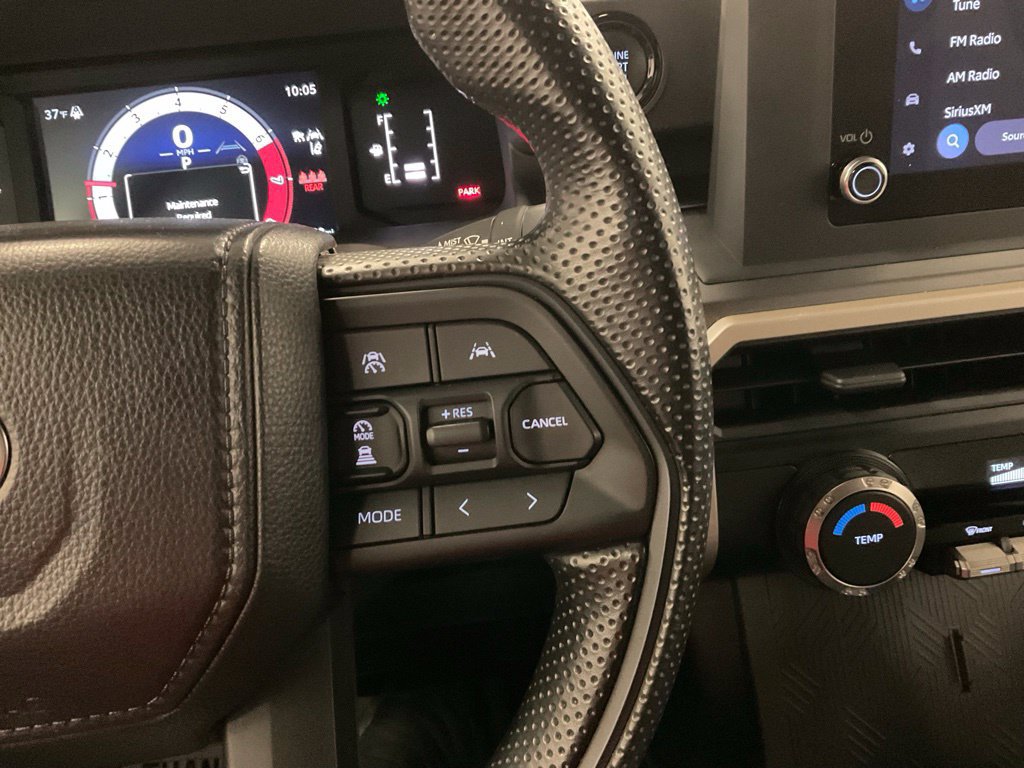 Used 2025 Toyota Tacoma SR5 AWD/4WD image 20