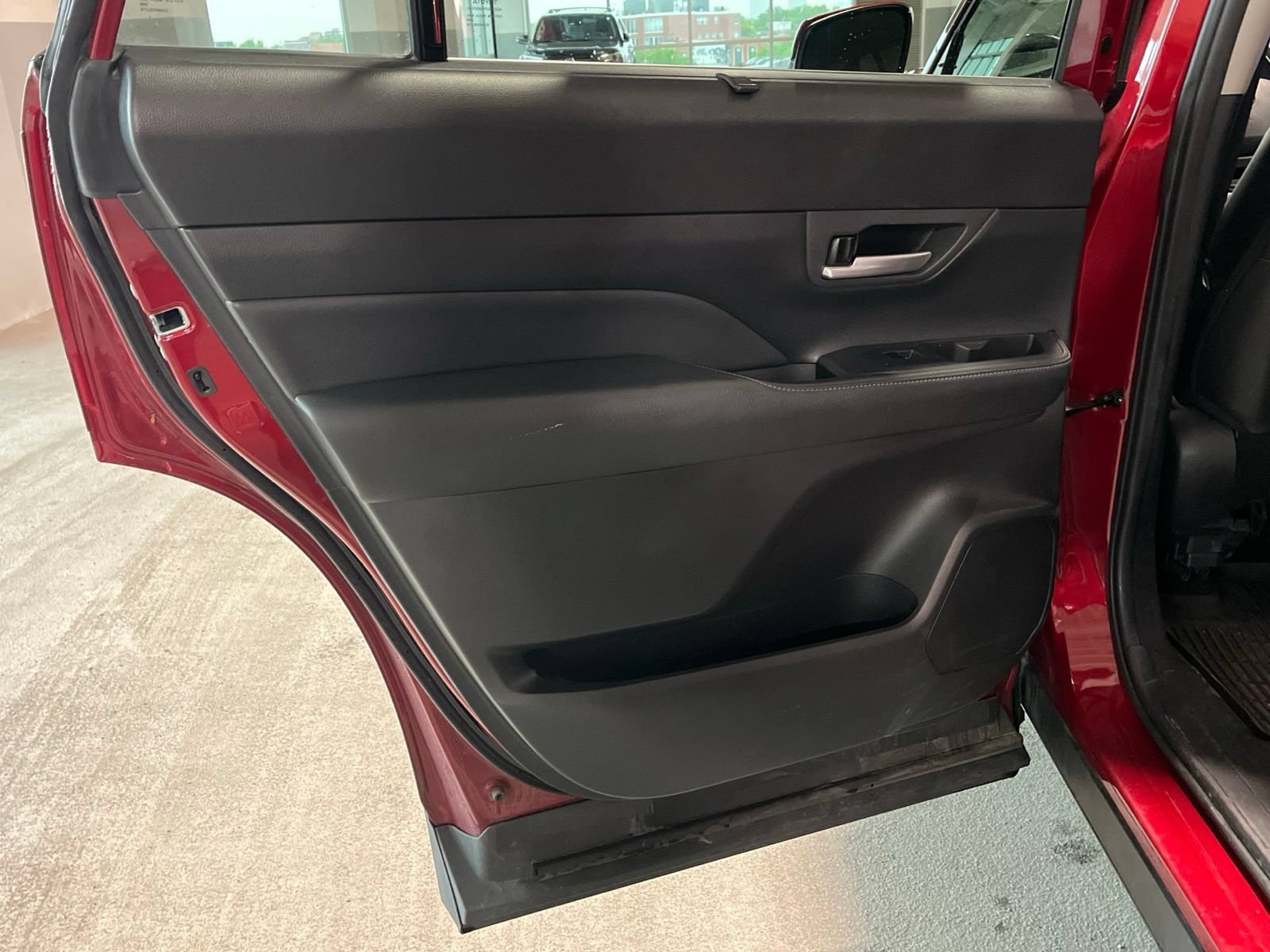 Used 2024 Toyota Grand Highlander AWD Hybrid image 34