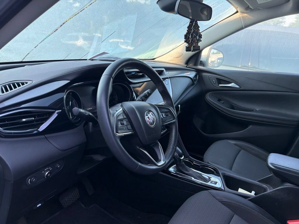 Used 2022 Buick Encore GX Preferred w/ Cold Weather Comfort Package AWD/4WD image 8