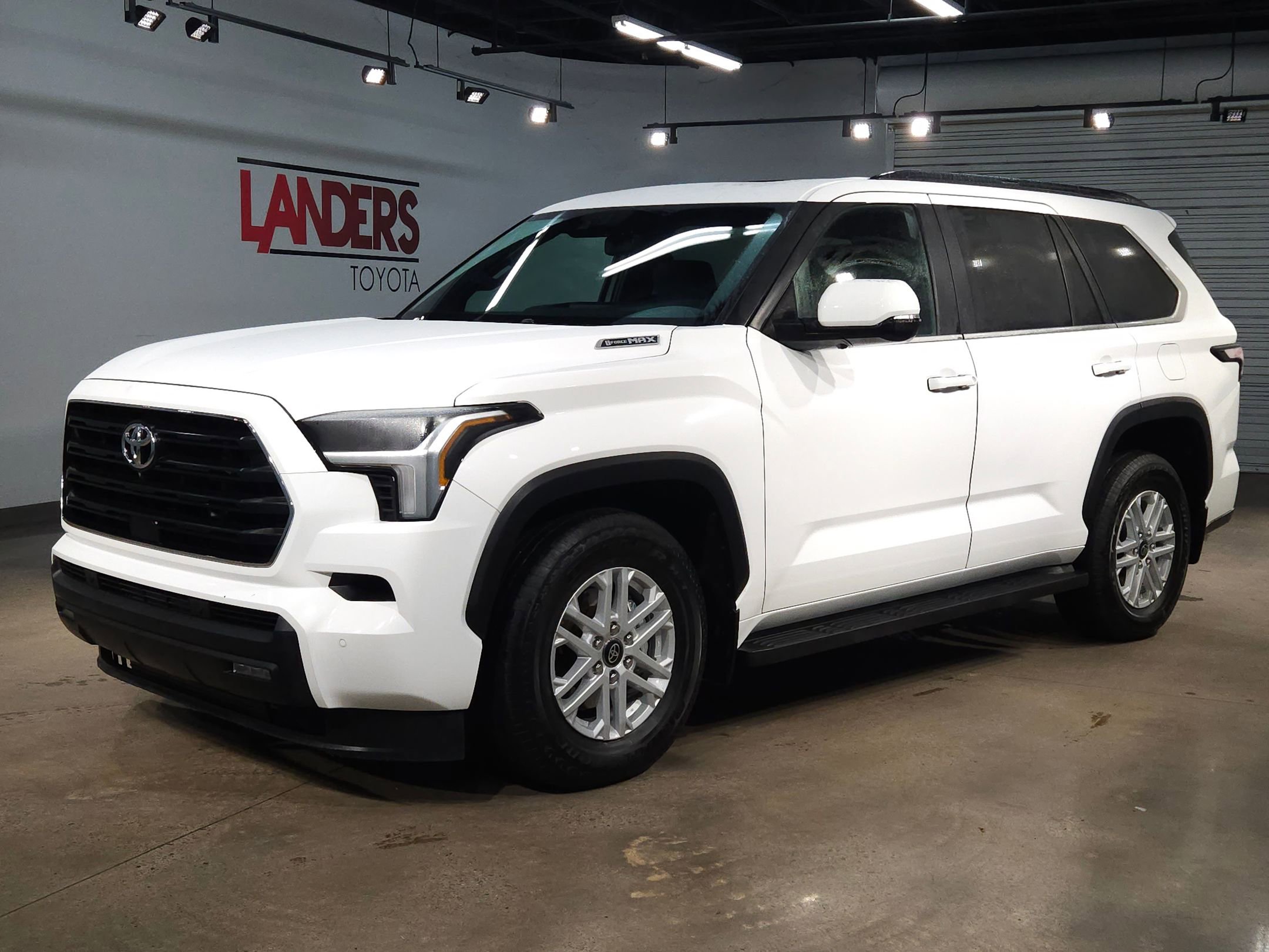 Certified 2025 Toyota Sequoia SR5 image 3