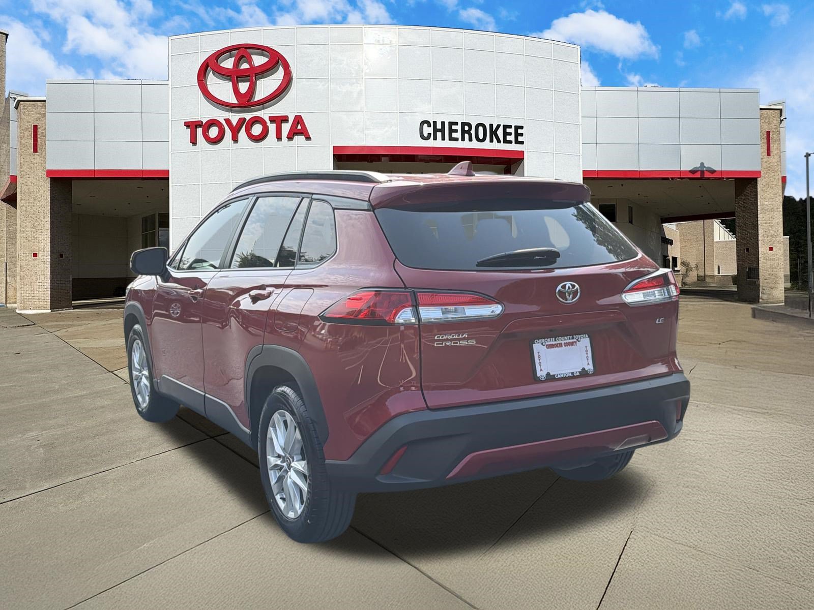 Used 2022 Toyota Corolla Cross LE w/ Moonroof Package FWD image 7