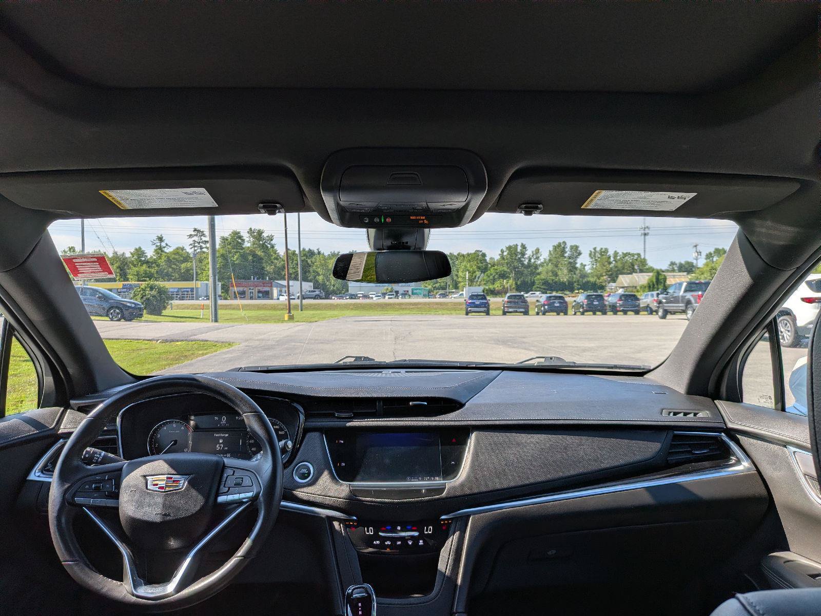 Used 2024 Cadillac XT6 Luxury AWD/4WD image 24