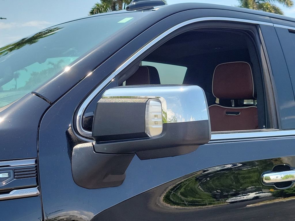 Used 2024 GMC Sierra 1500 Denali Ultimate AWD/4WD image 12
