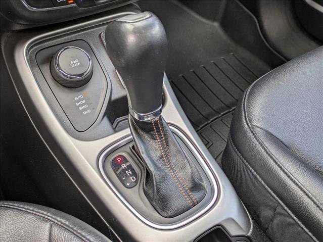 Used 2018 Jeep Compass Latitude w/ Popular Equipment Group image 12