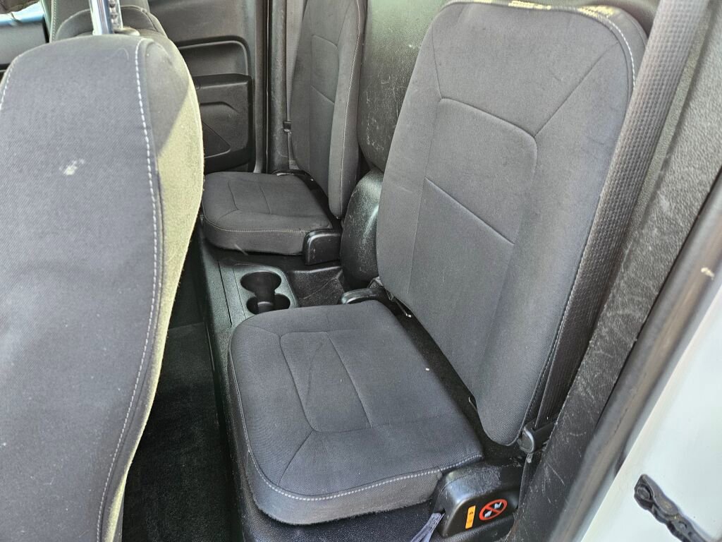 Used 2017 Chevrolet Colorado LT image 12