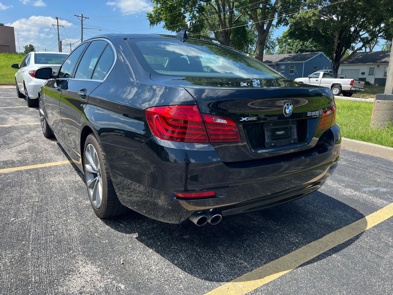 Used 2016 BMW 528i xDrive Sedan AWD/4WD image 3