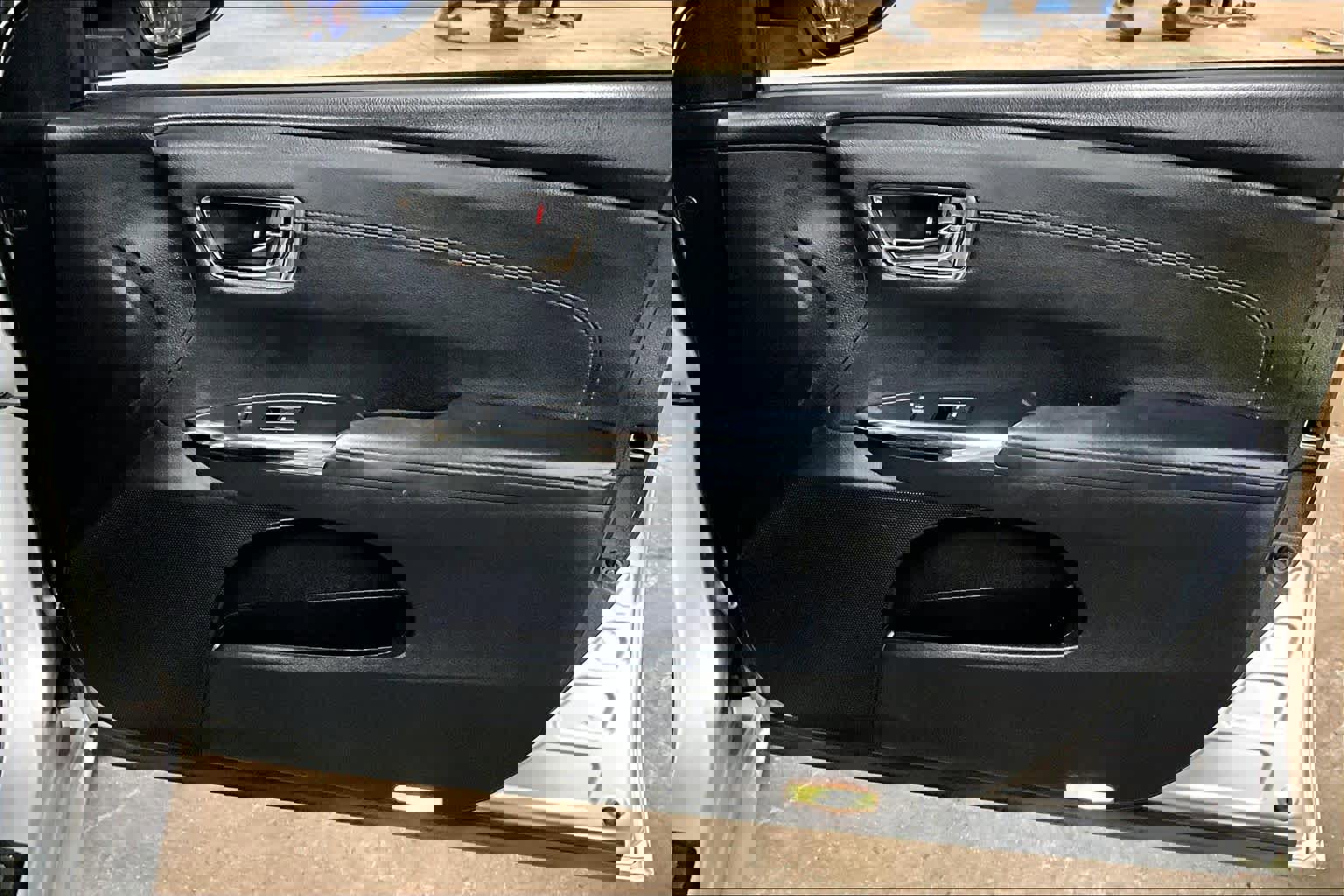 Used 2013 Toyota Avalon Limited image 21