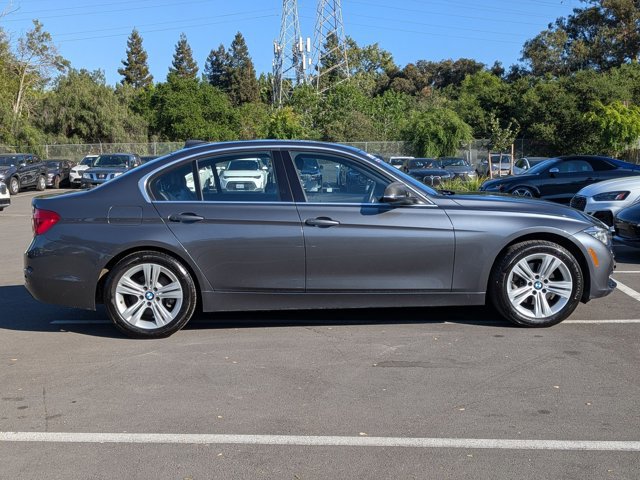 Used 2018 BMW 330i 330i w/ Convenience Package image 4