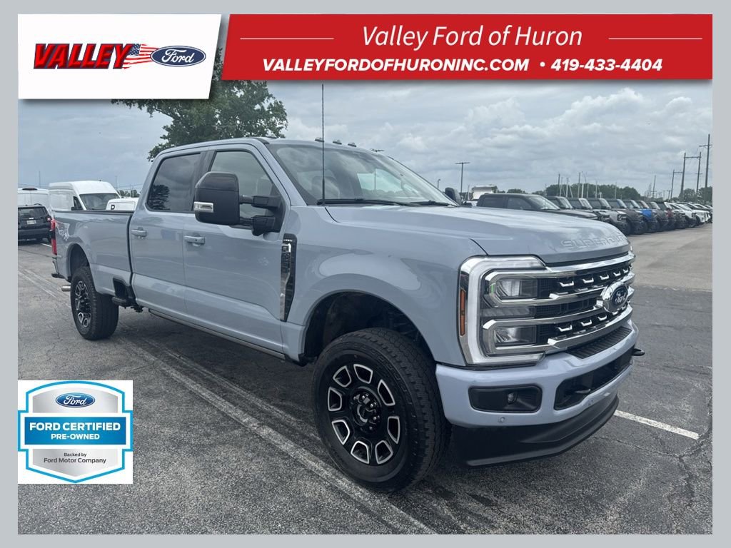 Used 2025 Ford F350 Lariat w/ Lariat Ultimate Package AWD/4WD image 1