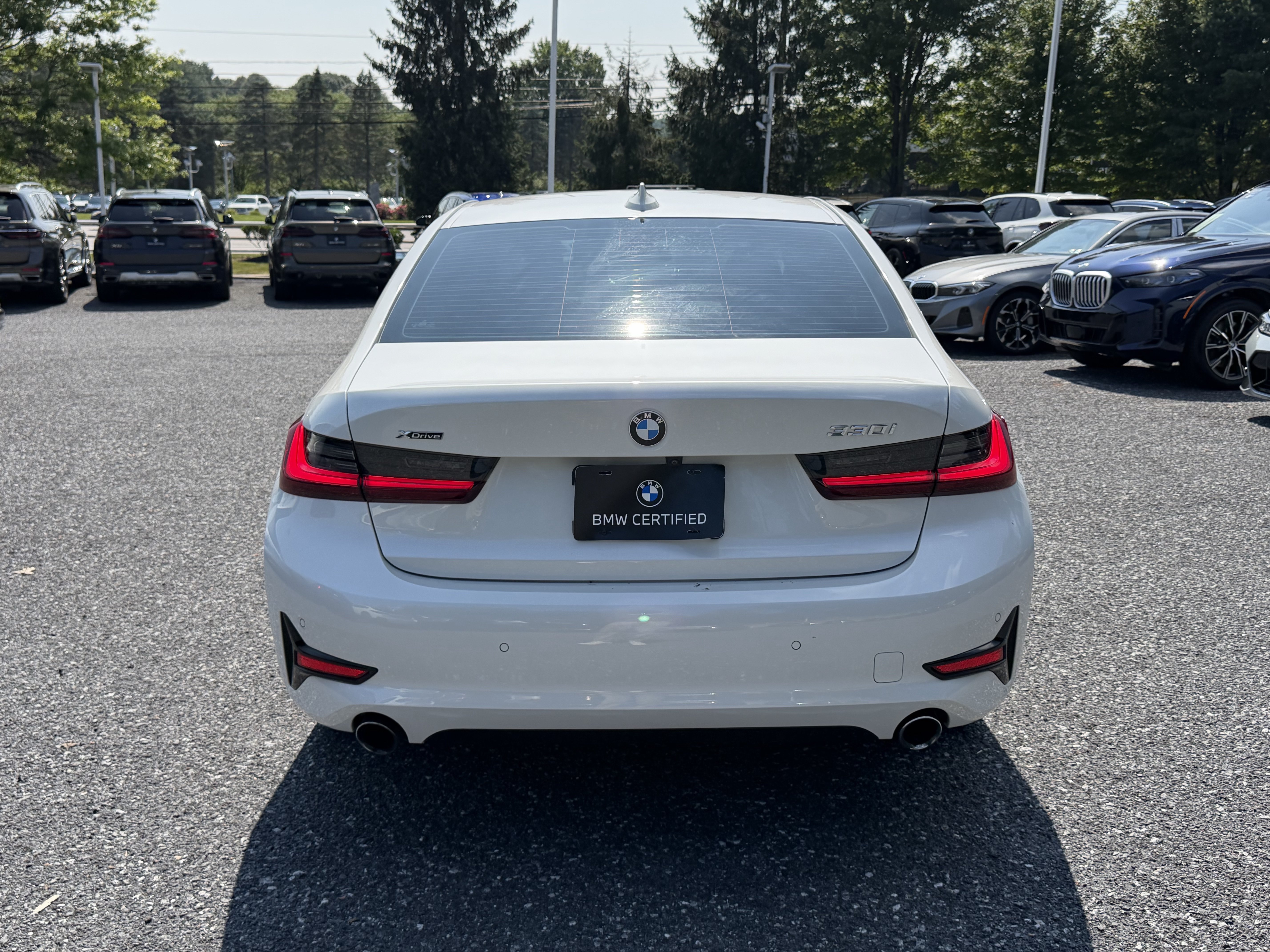 Used 2022 BMW 330i xDrive Sedan w/ Premium Package 2 AWD/4WD image 5