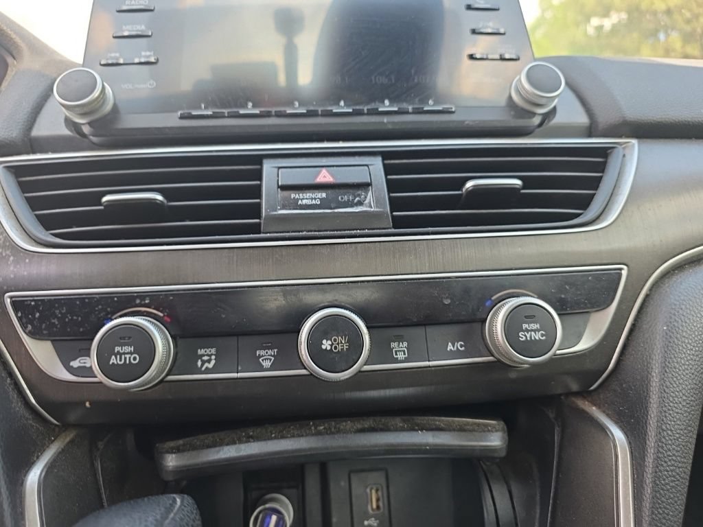 Used 2019 Honda Accord LX image 14