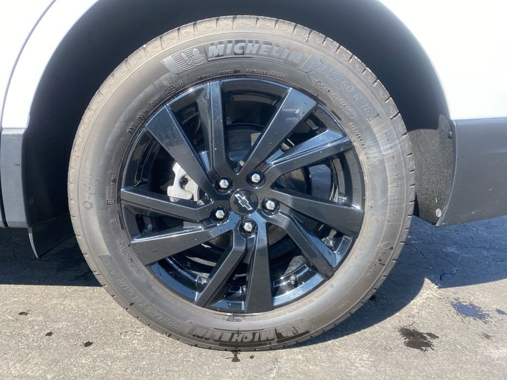 Used 2024 Chevrolet Equinox LS w/ LS Convenience Package image 26