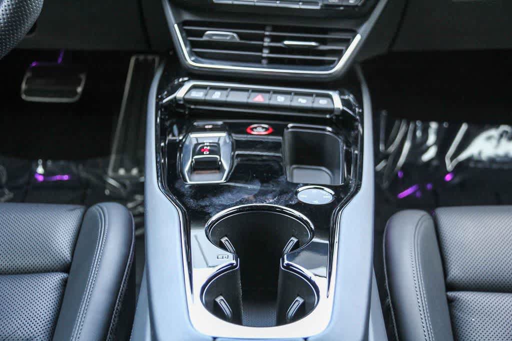 Used 2023 Audi RS e-tron GT w/ Carbon Performance Package AWD/4WD image 13
