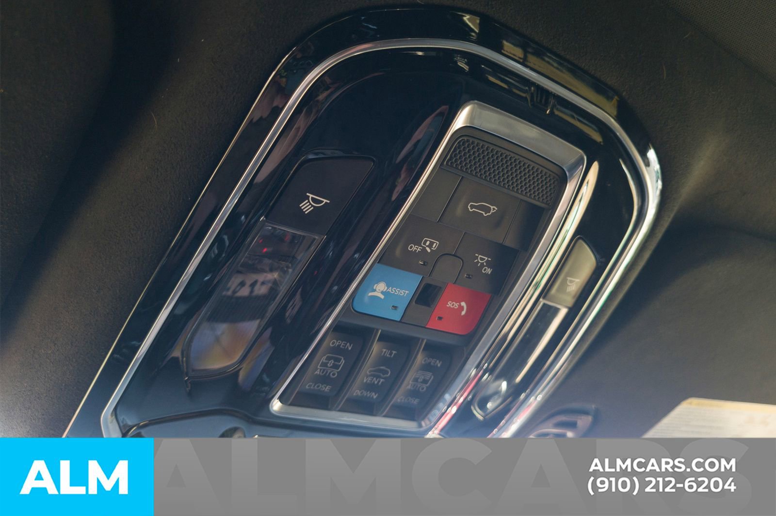 Used 2024 Jeep Grand Wagoneer L Series II w/ Quick Order Packagew 28T image 38