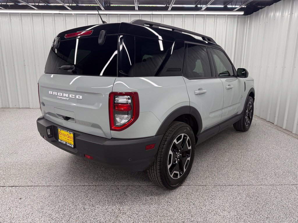 Used 2024 Ford Bronco Sport Outer Banks w/ Tech Package AWD/4WD image 6