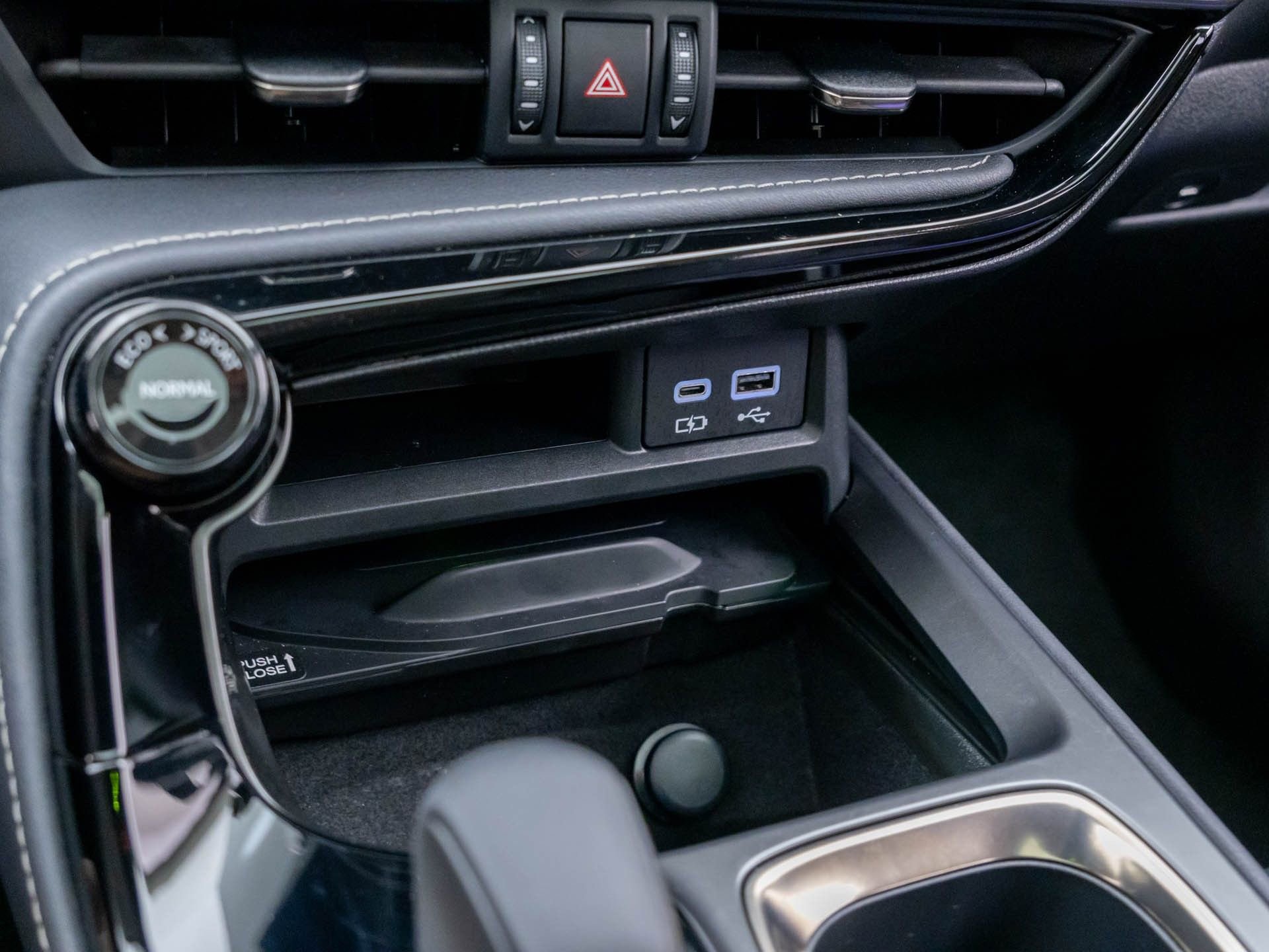 Used 2023 Lexus NX 350h AWD image 30