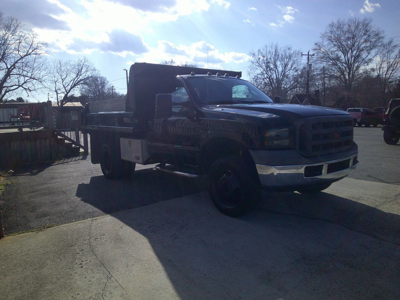 Used 2005 Ford F350 4x4 Regular Cab DRW Super Duty image 6