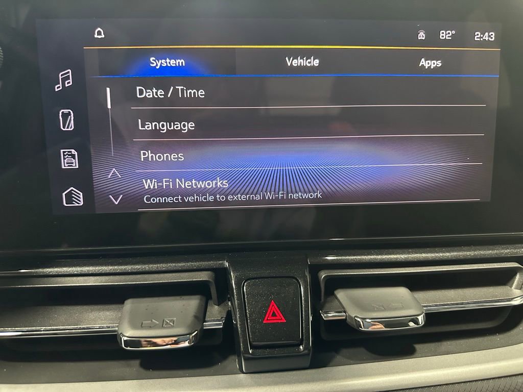 Used 2024 Chevrolet TrailBlazer LT w/ Convenience Package AWD/4WD image 34