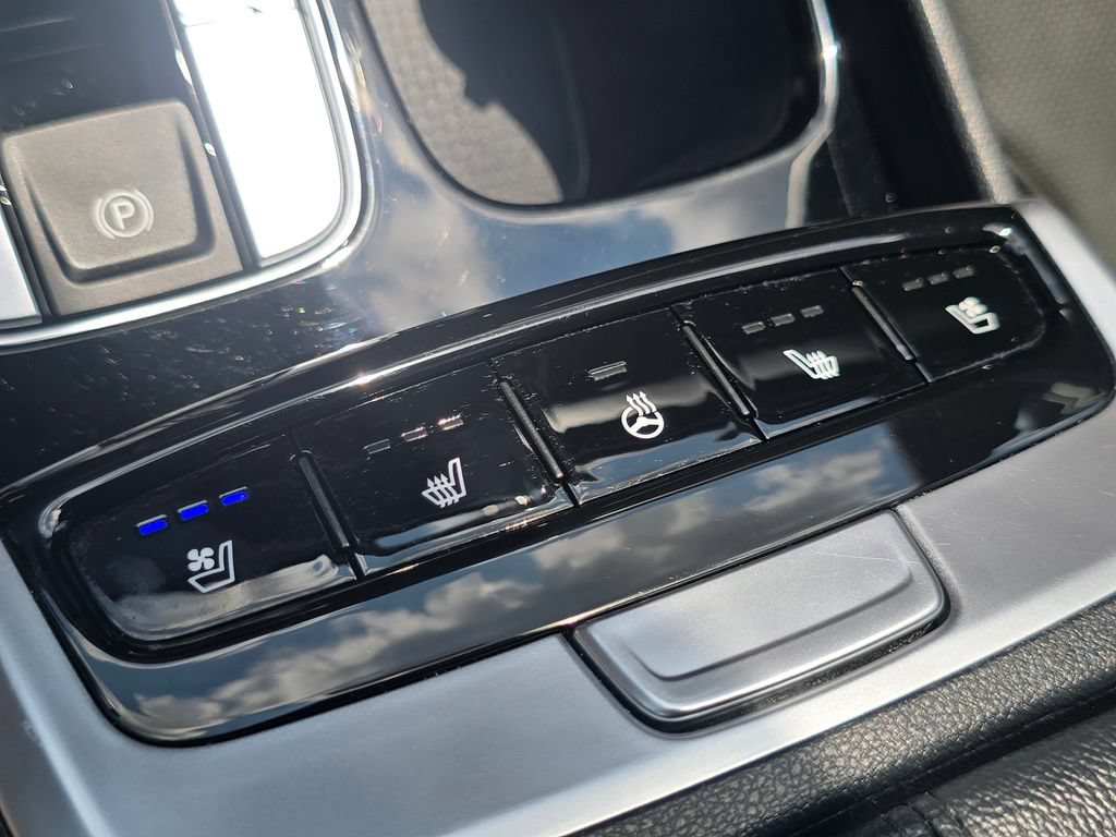 Used 2024 Hyundai Santa Cruz Limited AWD/4WD image 28