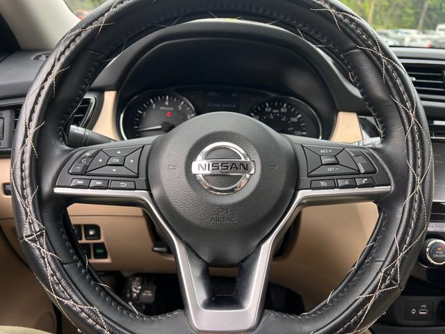 Used 2020 Nissan Rogue SV FWD image 20