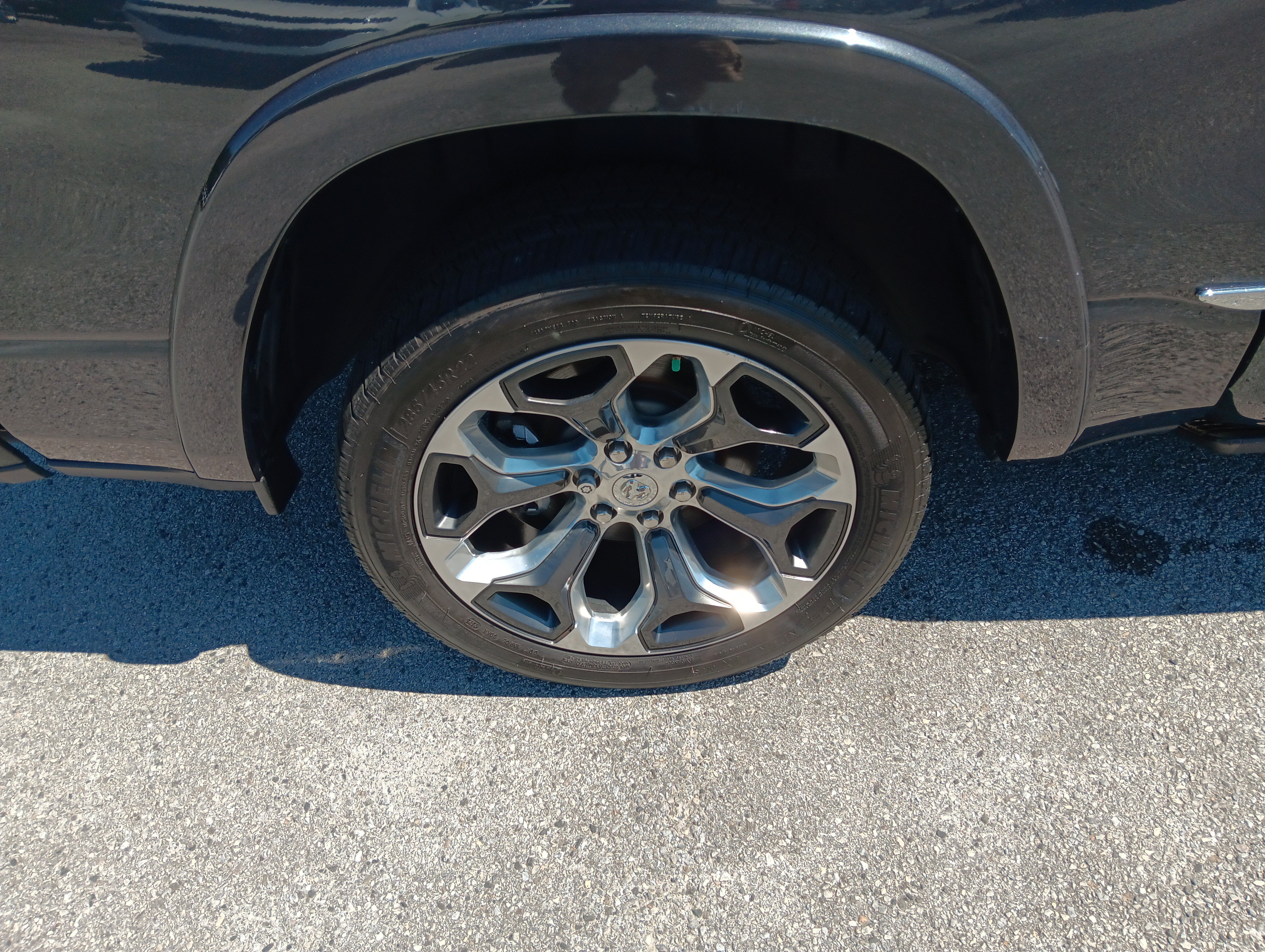 Used 2020 RAM 1500 Limited AWD/4WD image 6
