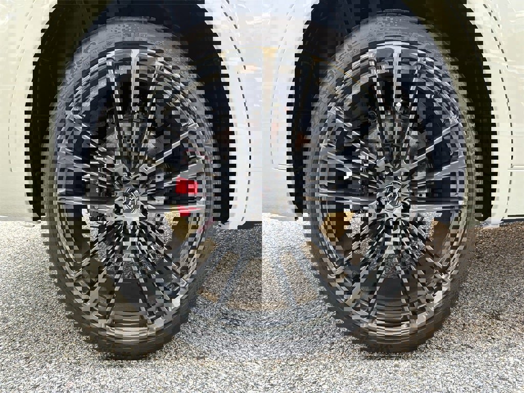 Used 2023 Maserati Levante Trofeo image 55