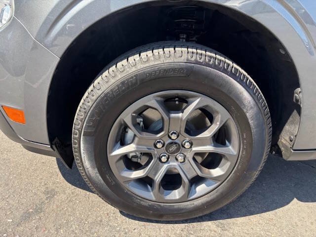 Used 2024 Ford Maverick XLT FWD image 10