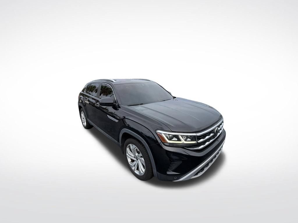 Used 2020 Volkswagen Atlas Cross Sport SEL AWD/4WD image 2