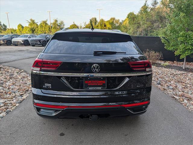 Used 2023 Volkswagen Atlas Cross Sport SE AWD/4WD image 4