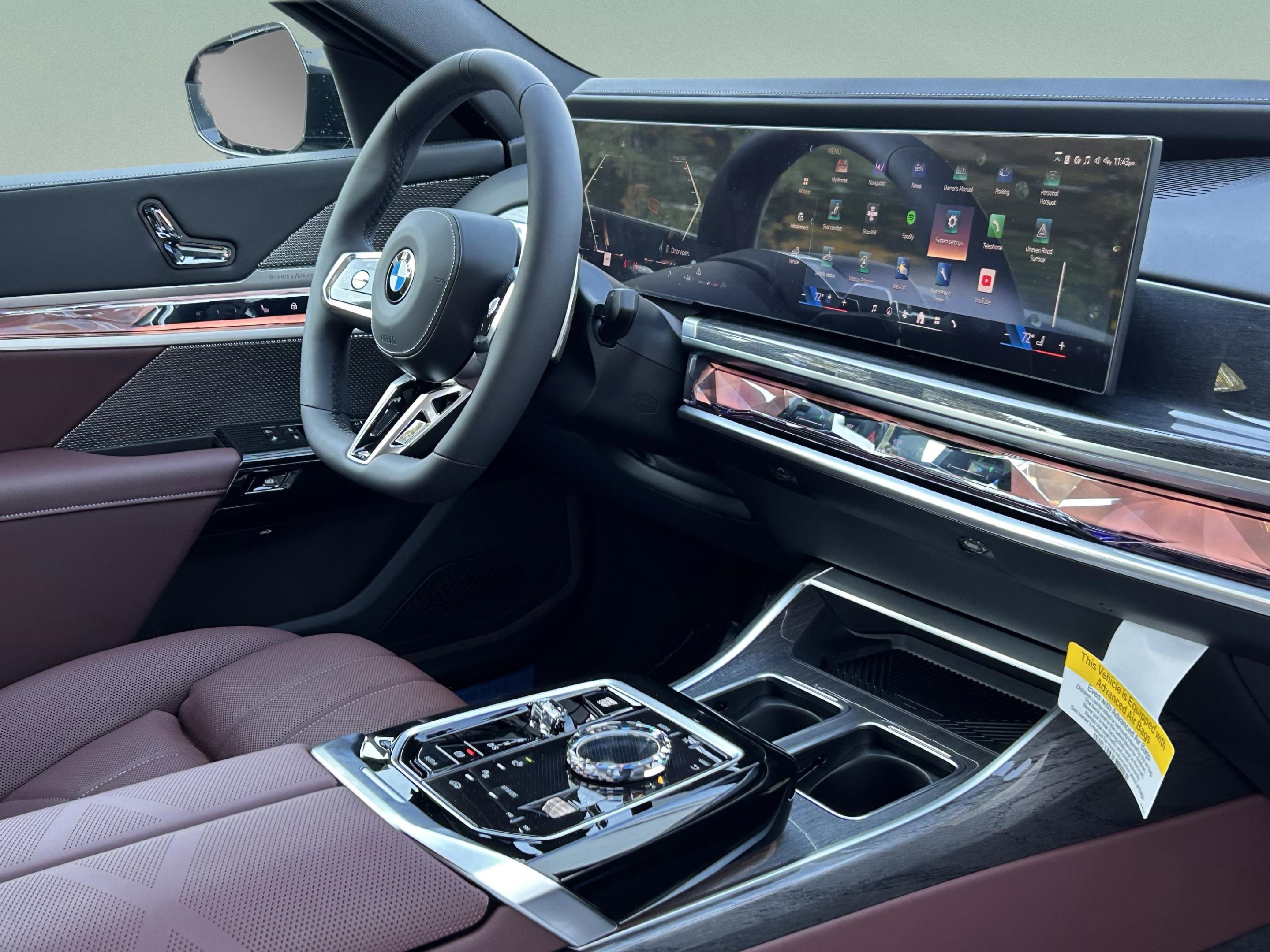 Used 2026 BMW 740i RWD image 27