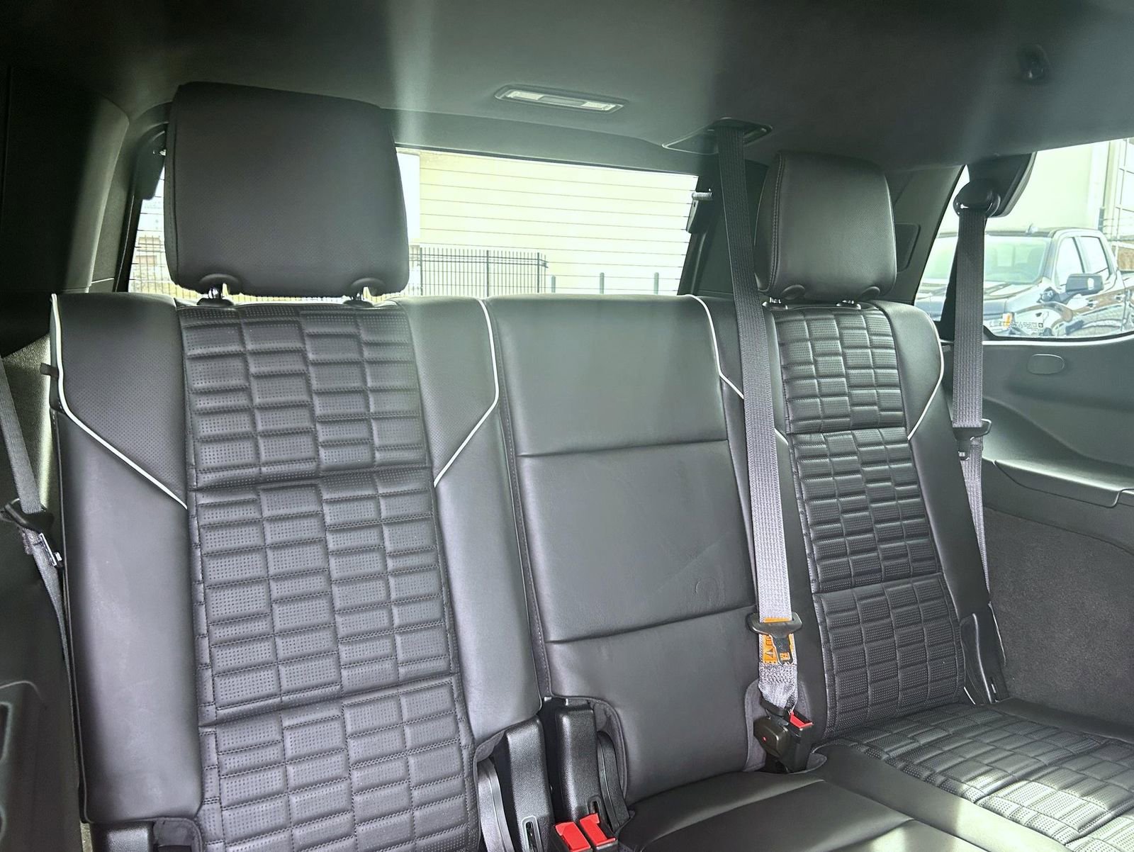 Certified 2024 Cadillac Escalade V w/ LPO, ONYX Package image 21