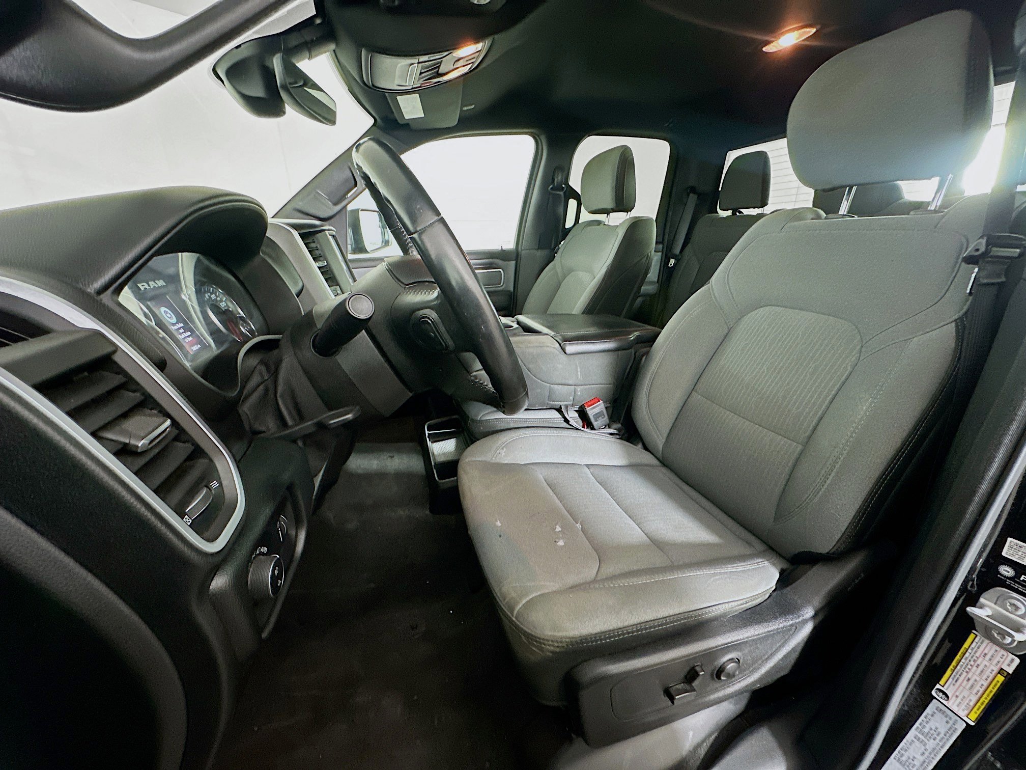 Used 2022 RAM 1500 Big Horn image 13