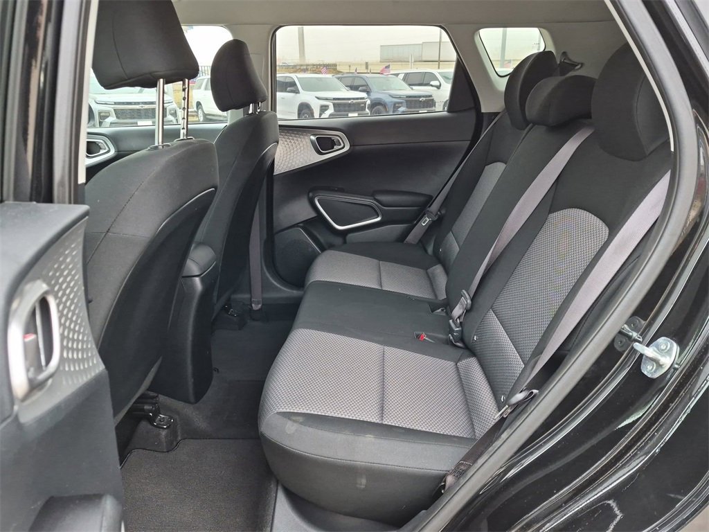 Used 2024 Kia Soul LX w/ Option Group 015 image 21