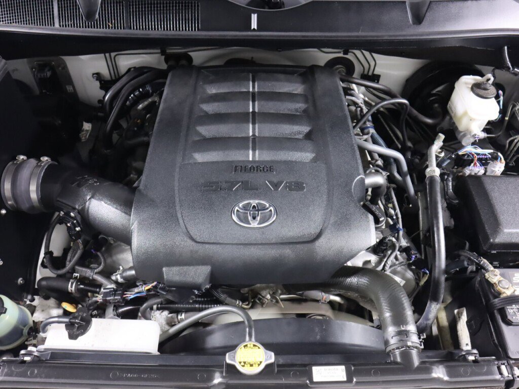 Used 2017 Toyota Tundra SR5 w/ TRD Off Road Package AWD/4WD image 41