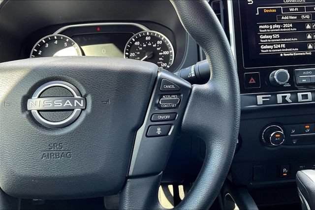 Used 2025 Nissan Frontier SV AWD/4WD image 13