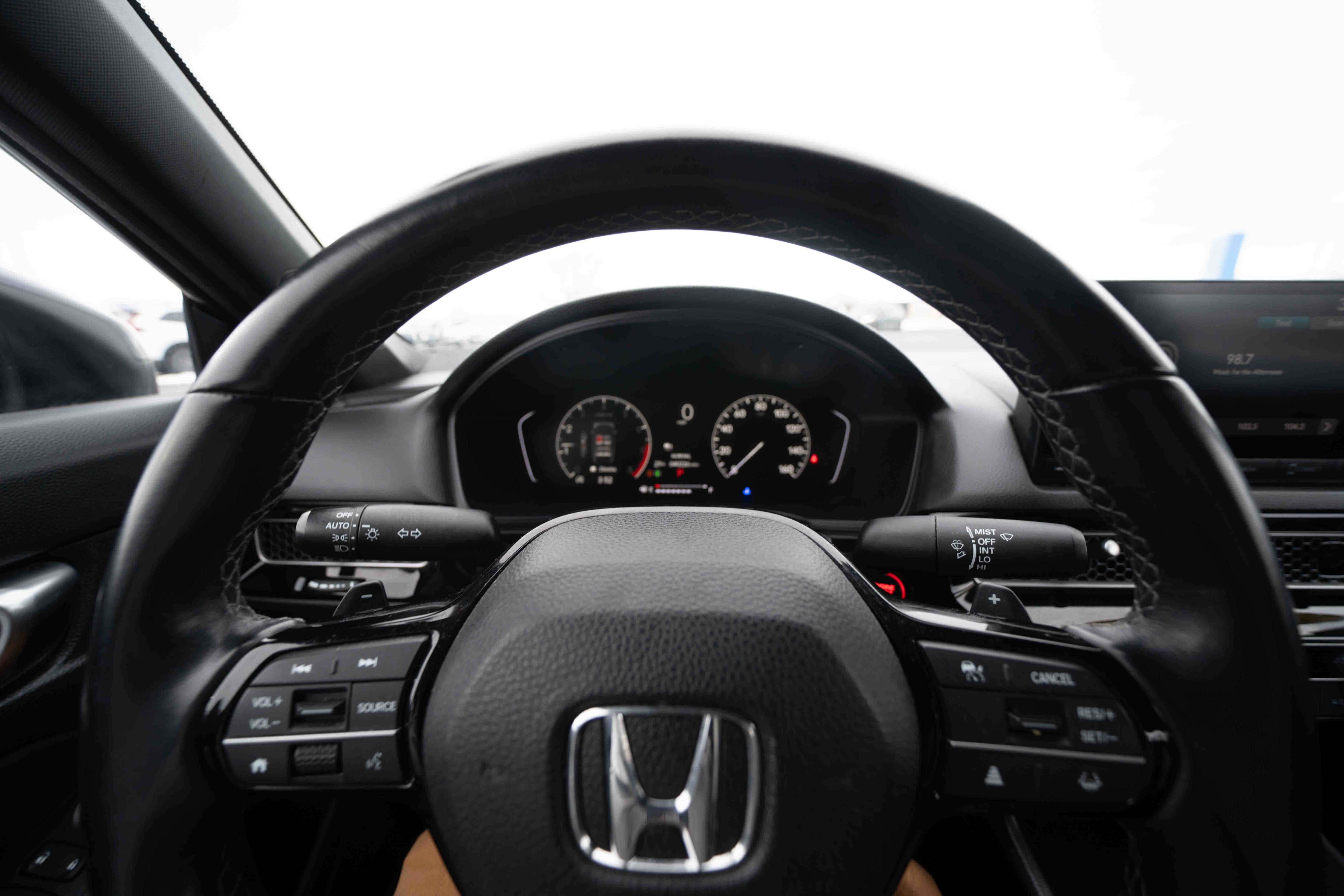 Used 2023 Honda Civic Sport image 15